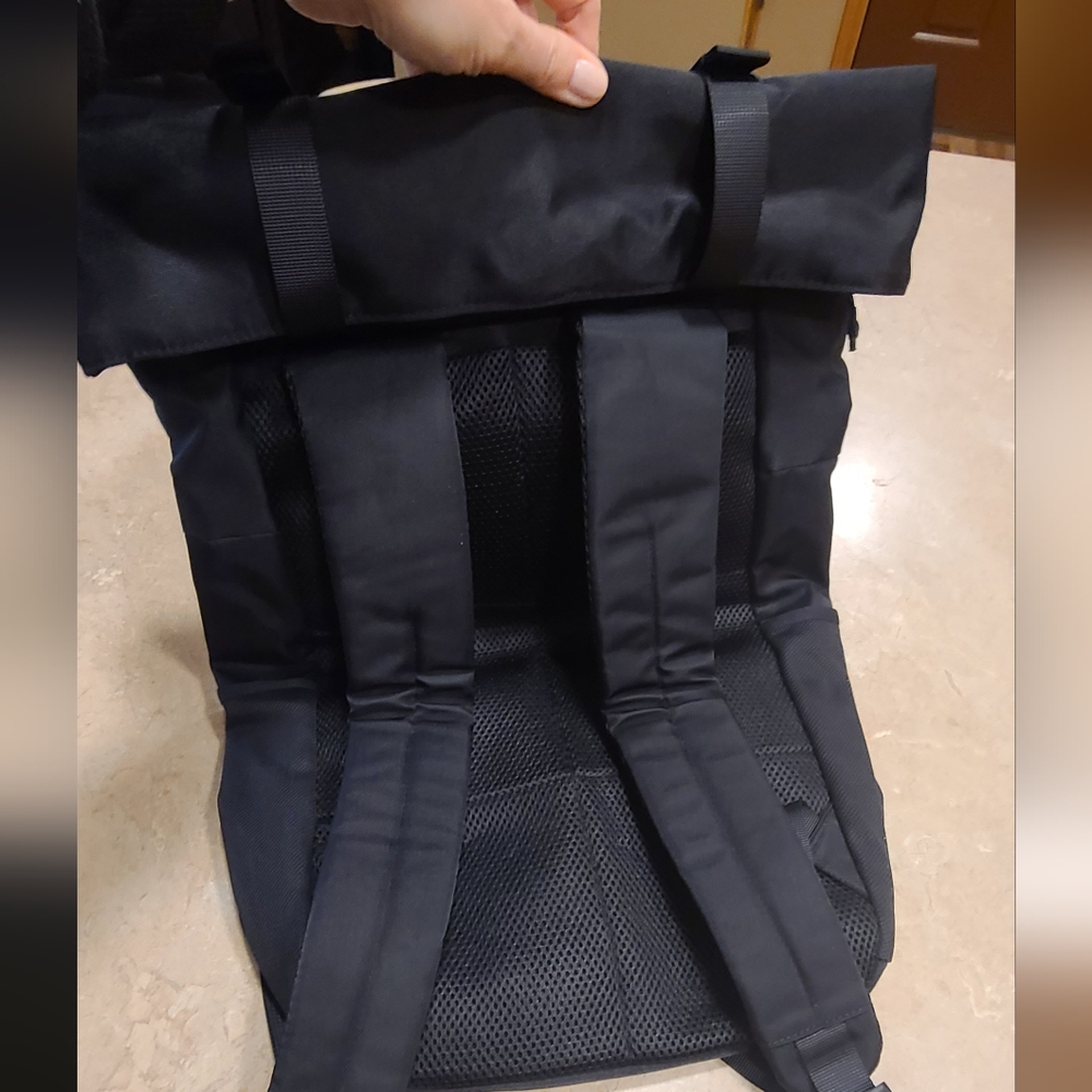 Fabletics Backpack NEW - Picture 7 of 16